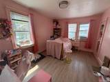 15744 Quince Avenue - Photo 10