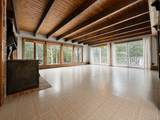 9305 Soundview Avenue - Photo 7