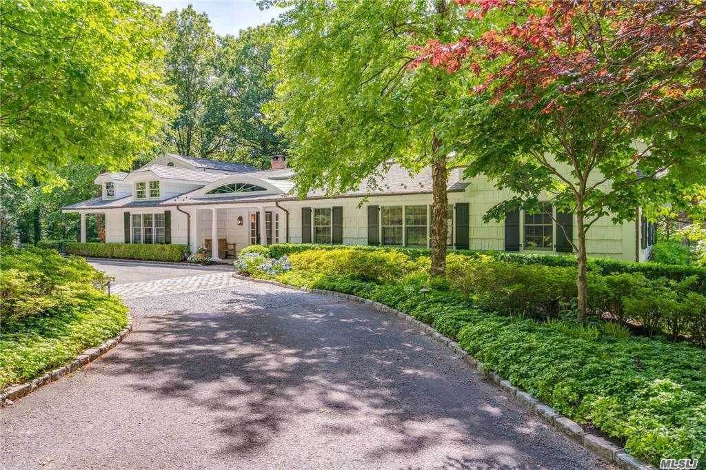 72 Woodland Drive - Photo 1
