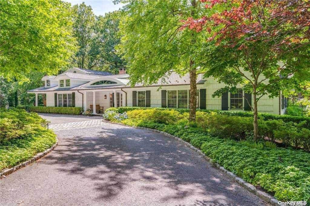 72 Woodland Drive - Photo 1