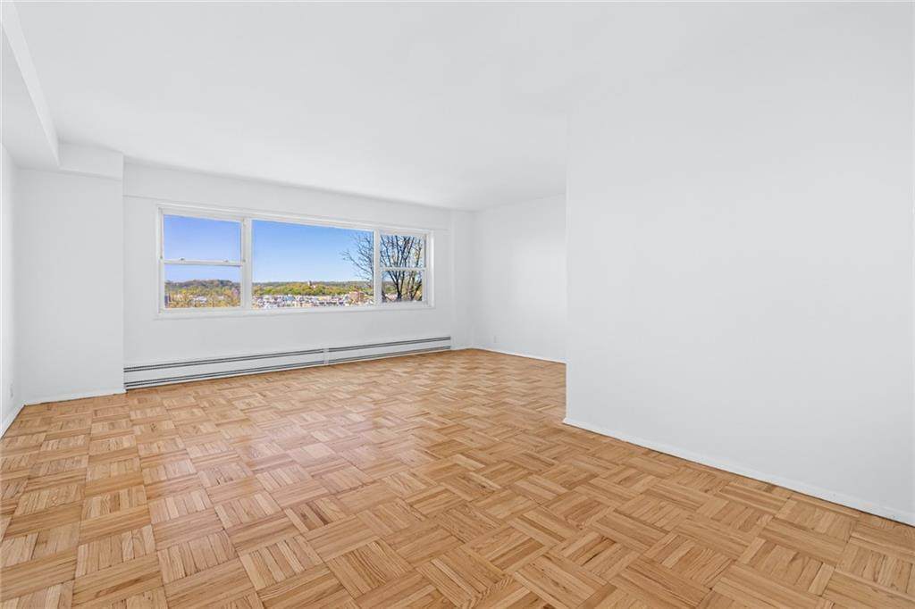 3 Fordham Hill Oval - Photo 1