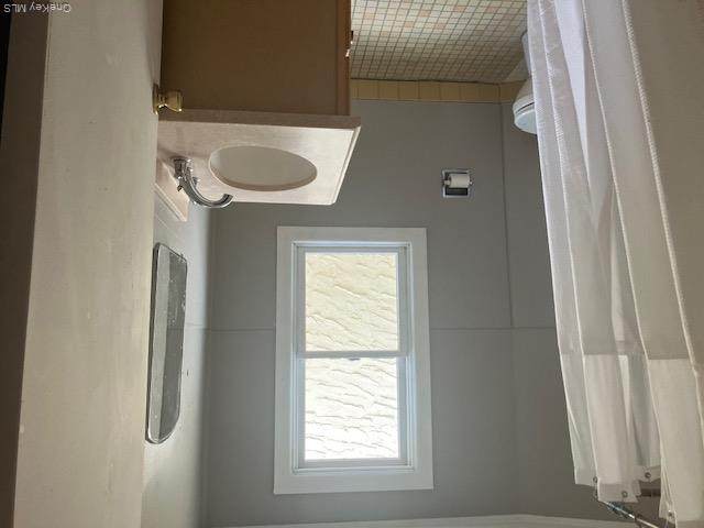 301 Sea Cliff Avenue - Photo 1