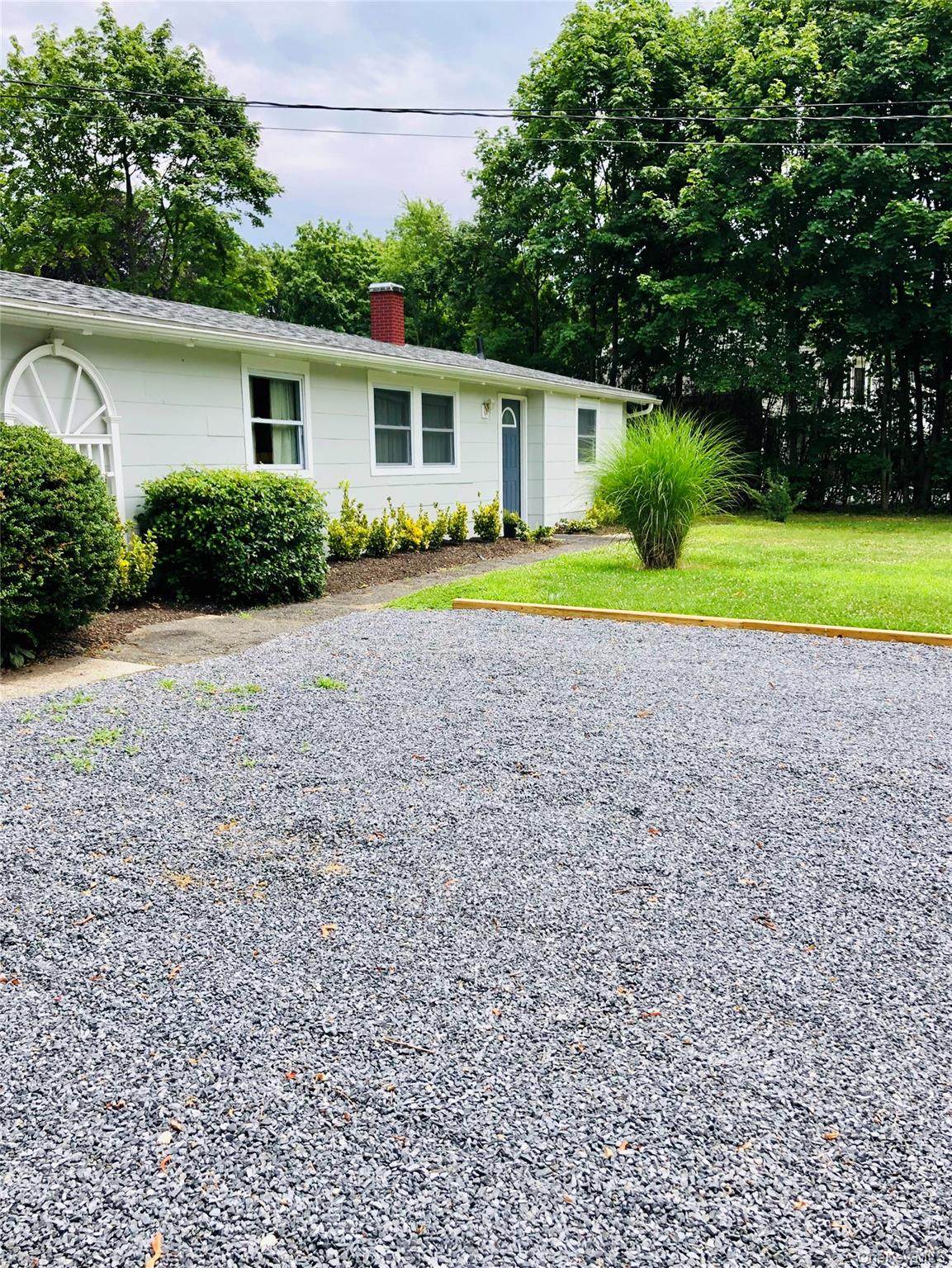 303 Old Town Road - Photo 1
