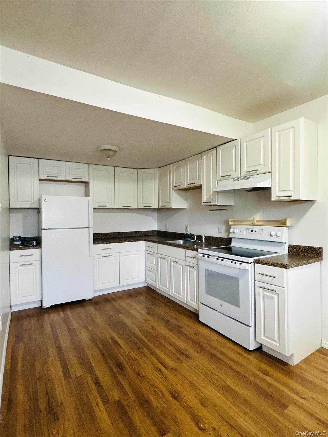23 Pearl Street - Photo 1