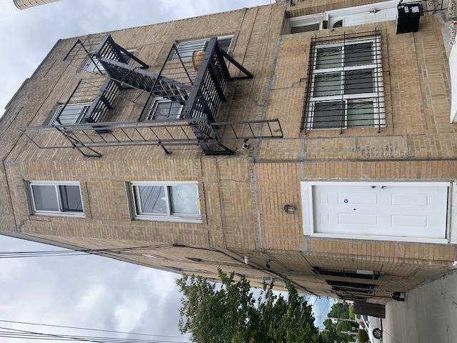 1181 Sackett Ave Avenue - Photo 1