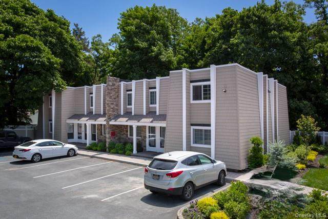 25 Tyler Street - Photo 1