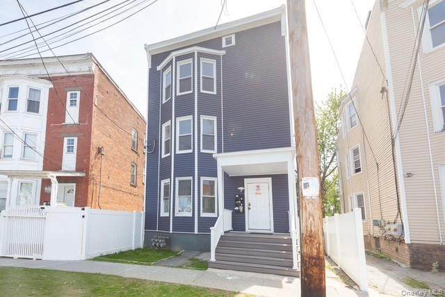 106 Winnikee Avenue - Photo 1