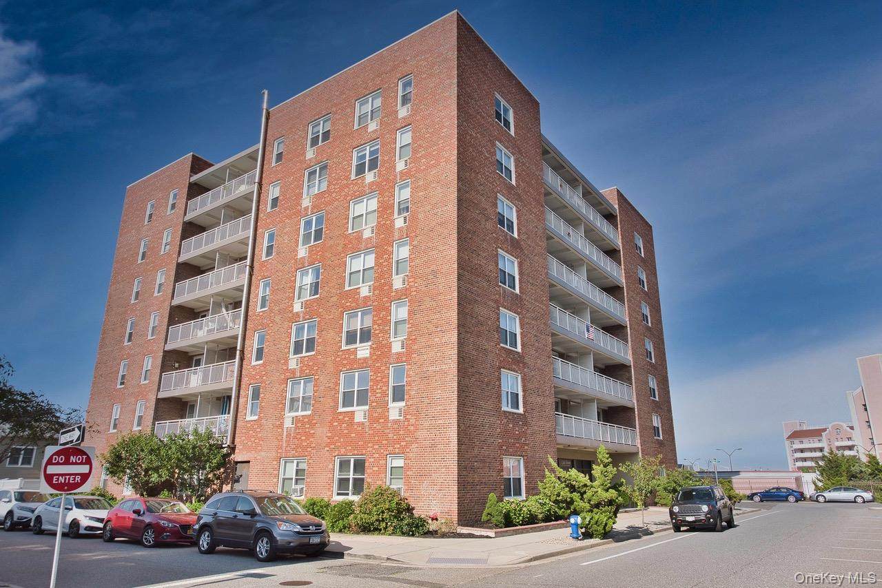 855 Broadway - Photo 1