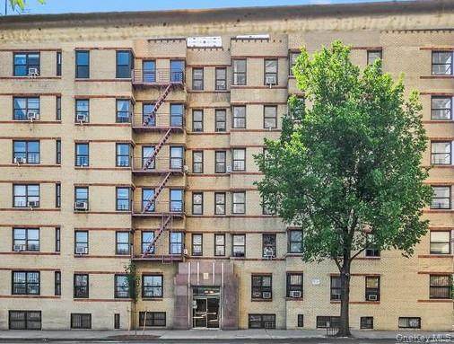 860 Grand Concourse - Photo 1