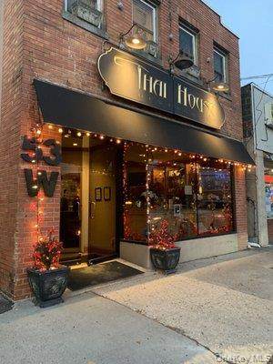 53 W Main St - Photo 1