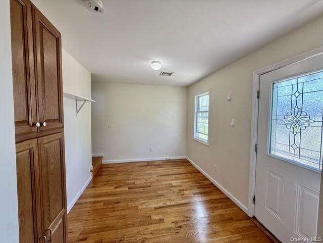 1005 6th Street - Photo 1