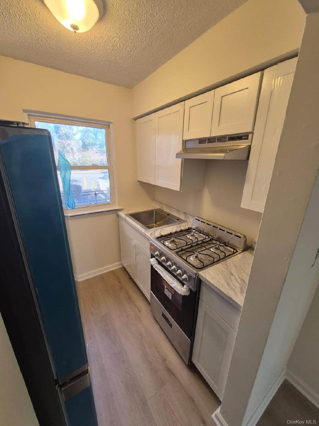 58 58 S Clinton - Photo 1