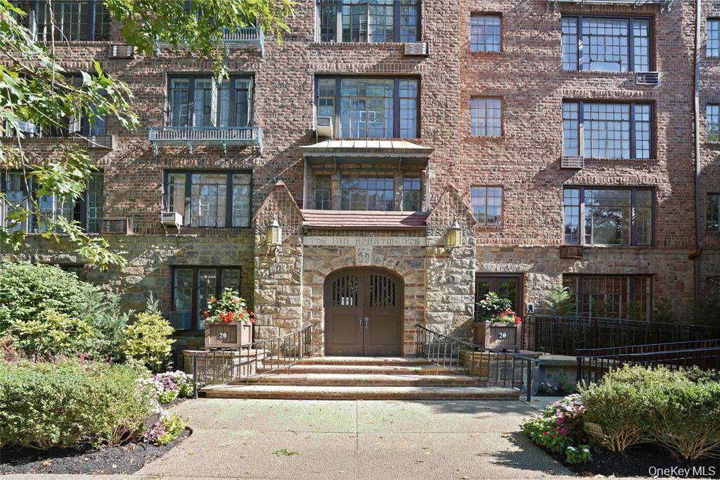 20 Continental Avenue - Photo 1