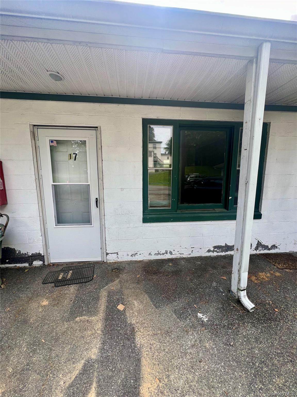 1612-1616-1616 Route 9W - Photo 1