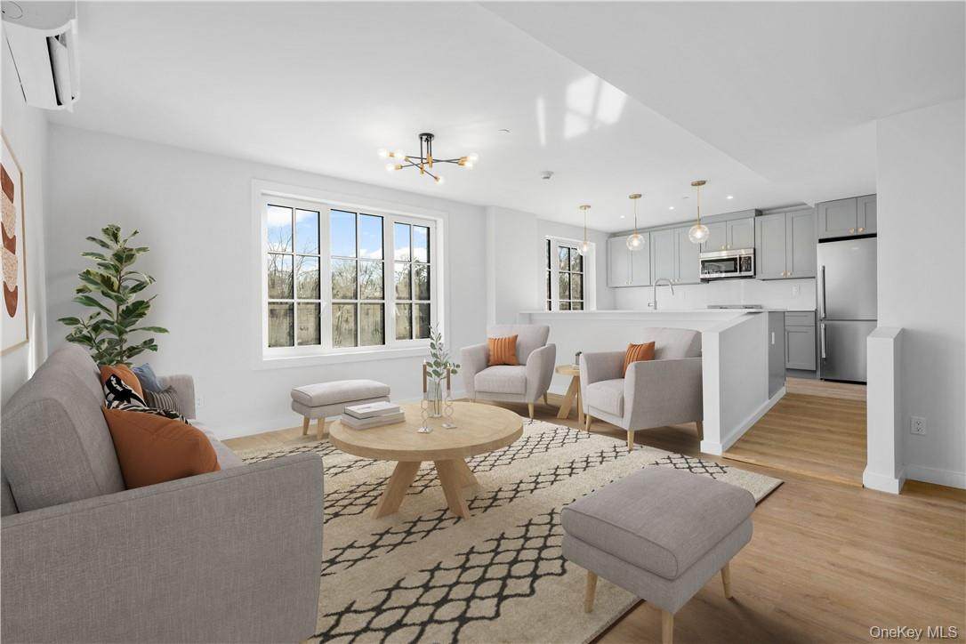 139 Fifth Avenue - Photo 1
