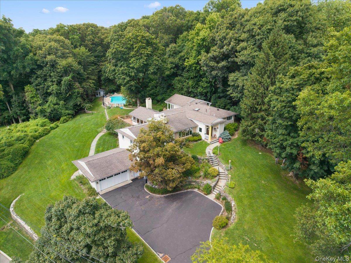 5 Agnes Circle - Photo 1