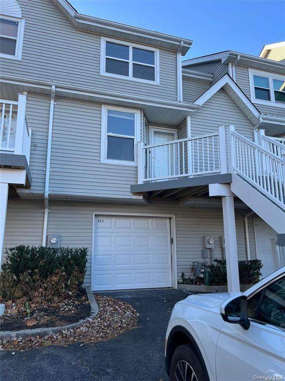 253 Windward Drive - Photo 1