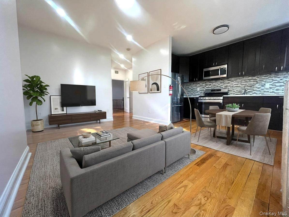 343 Bradford Street - Photo 1