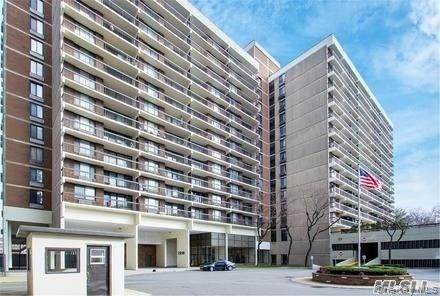 152-18 Union Turnpike - Photo 1