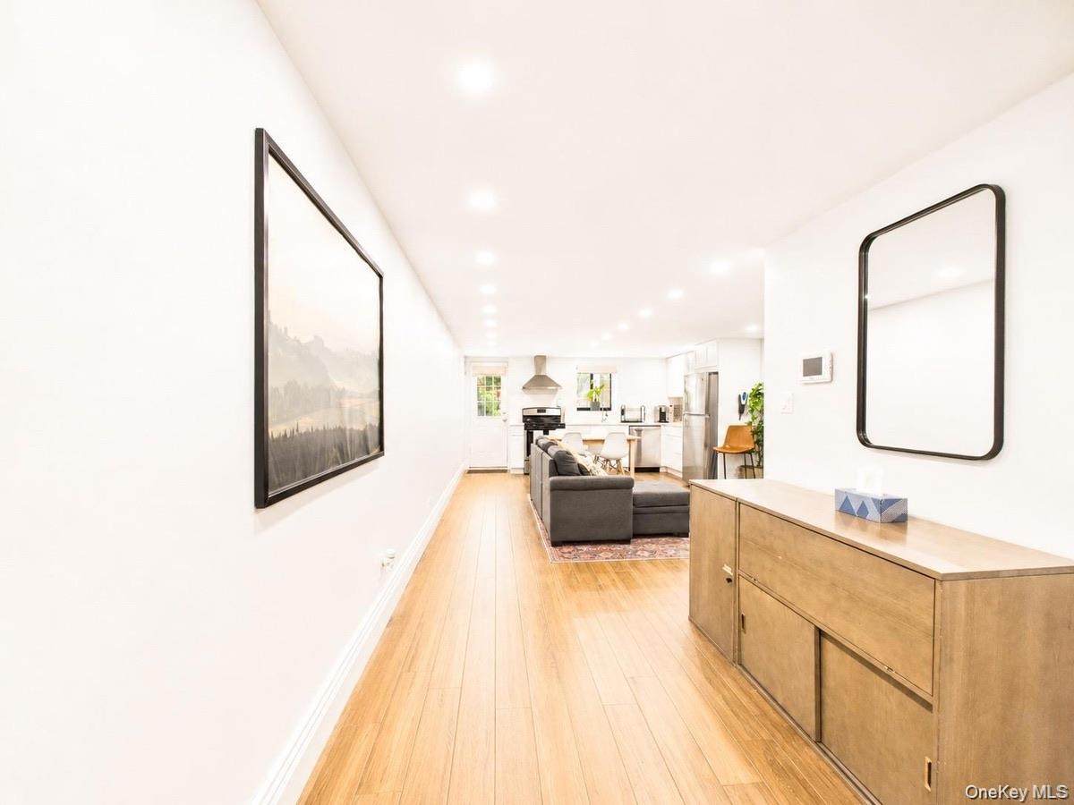3 Jardine Place - Photo 1
