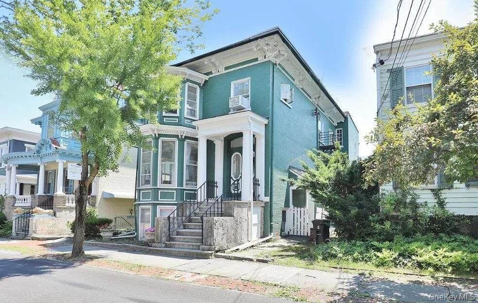 16 John Street - Photo 1