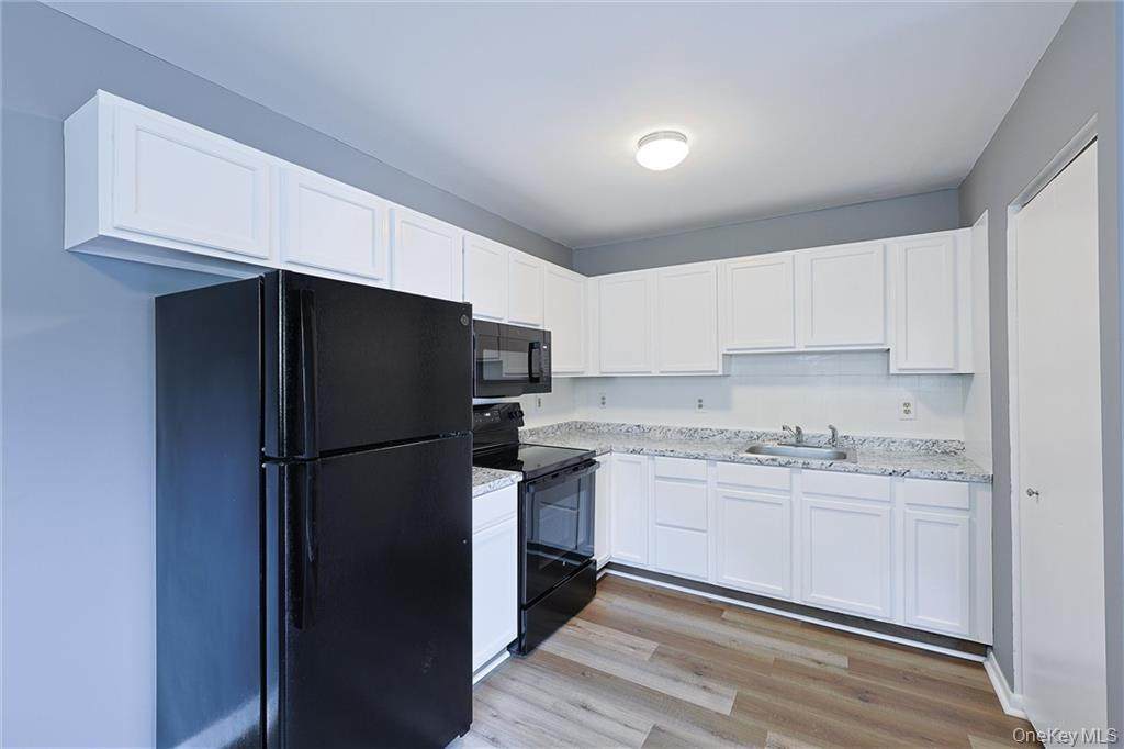 28 Toc Drive - Photo 1