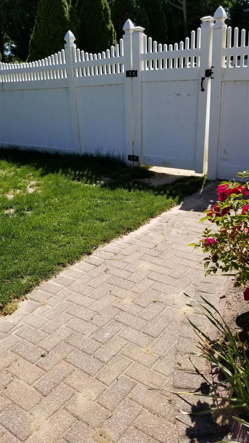 21 Adamson Street - Photo 1