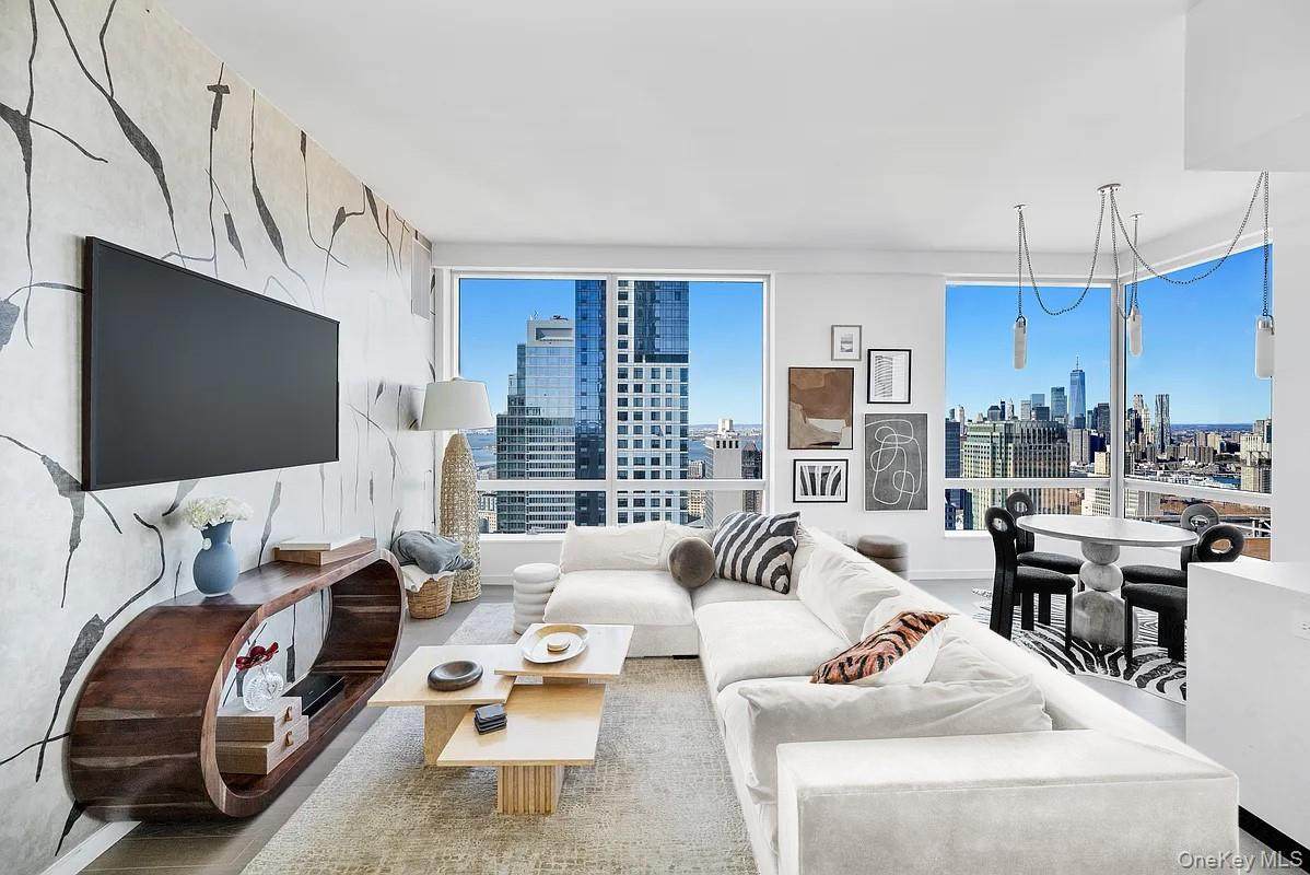 138 Willoughby Street - Photo 1