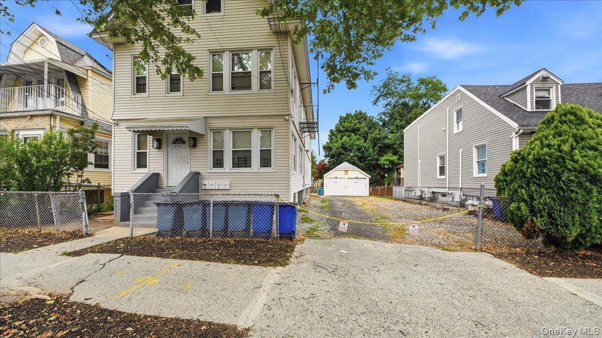 832 Calhoun Avenue - Photo 1