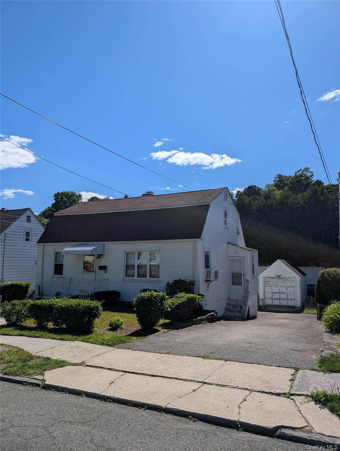 228 Morsemere Avenue - Photo 1
