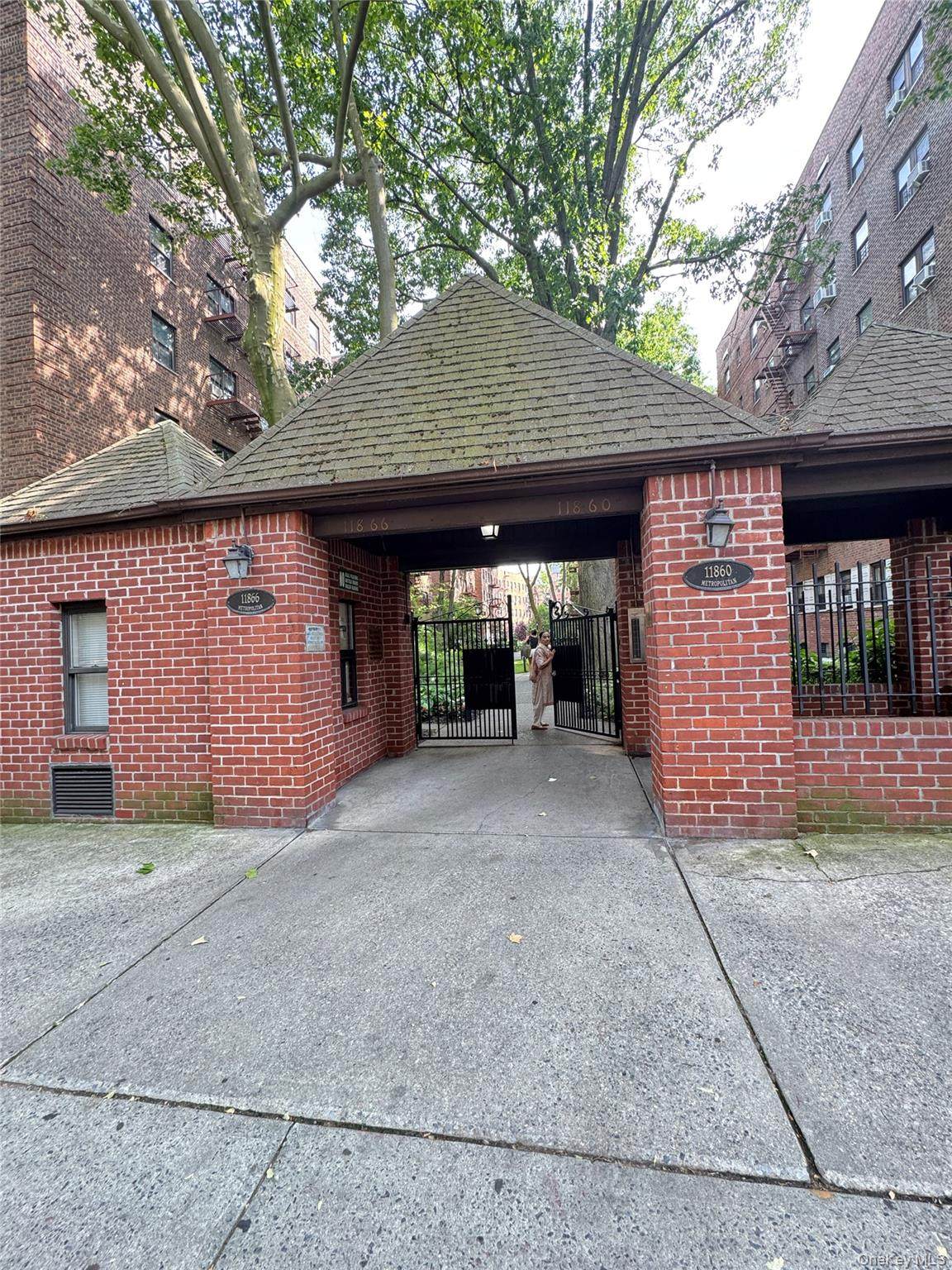 118-60 Metropolitan Avenue - Photo 1