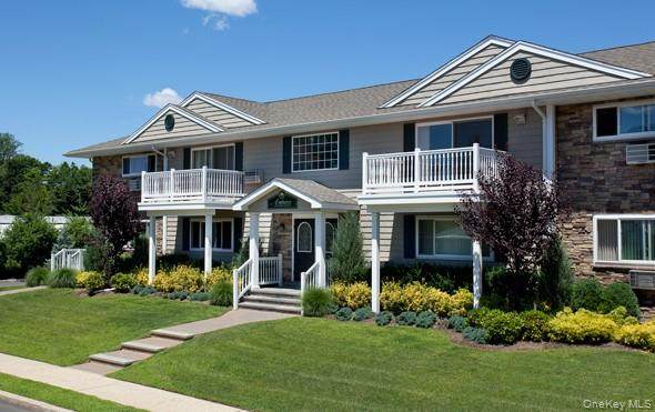 45 Golden Avenue - Photo 1