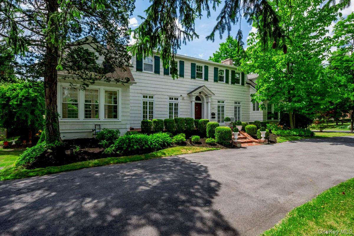 1146 North Avenue - Photo 1