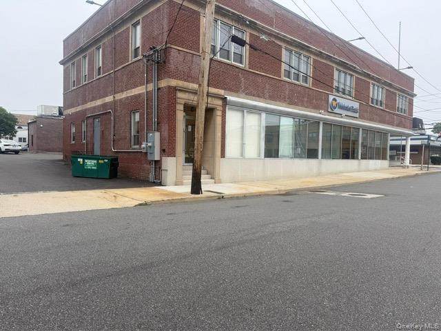 120 Franklin Avenue - Photo 1