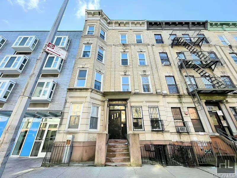 218 Hull Street - Photo 1