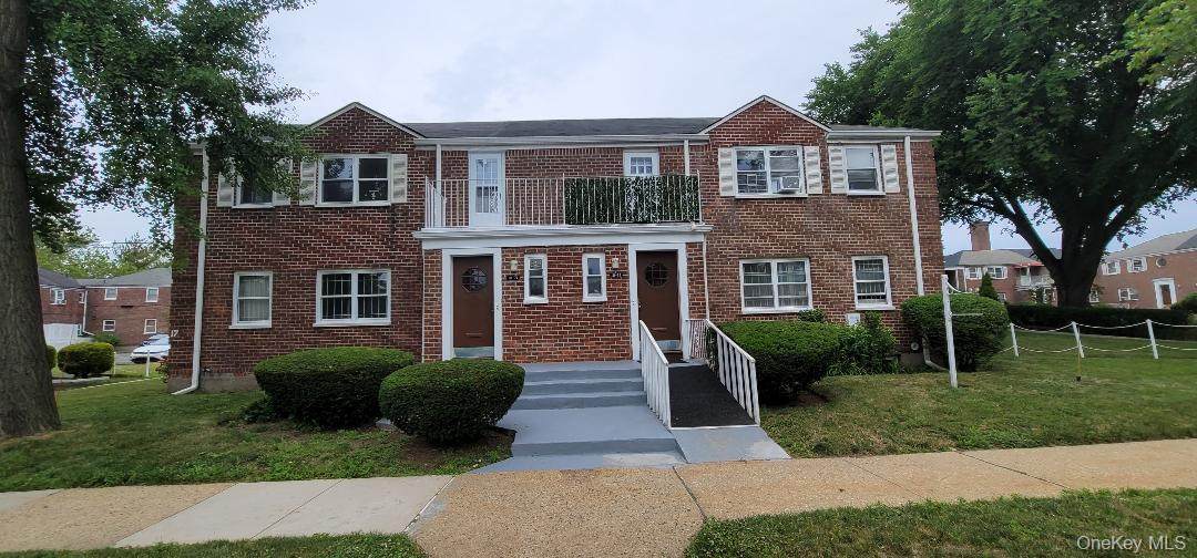 131-78 Laurelton Parkway - Photo 1