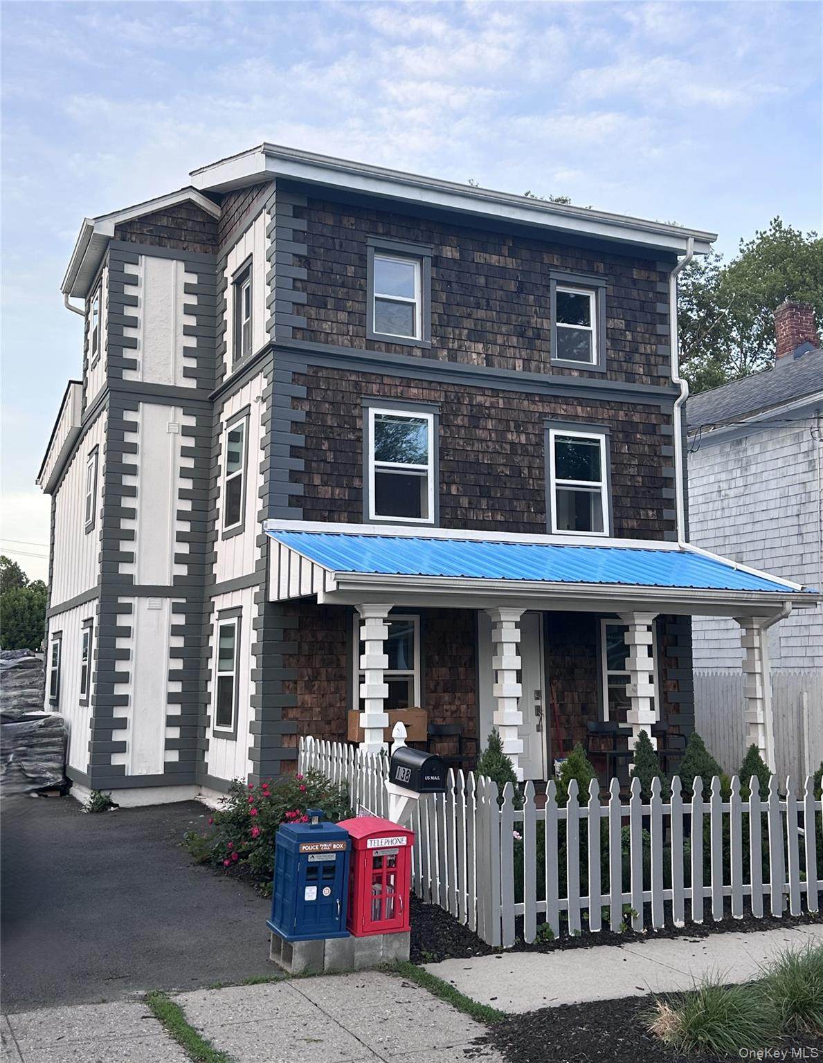 138 Ball Street - Photo 1