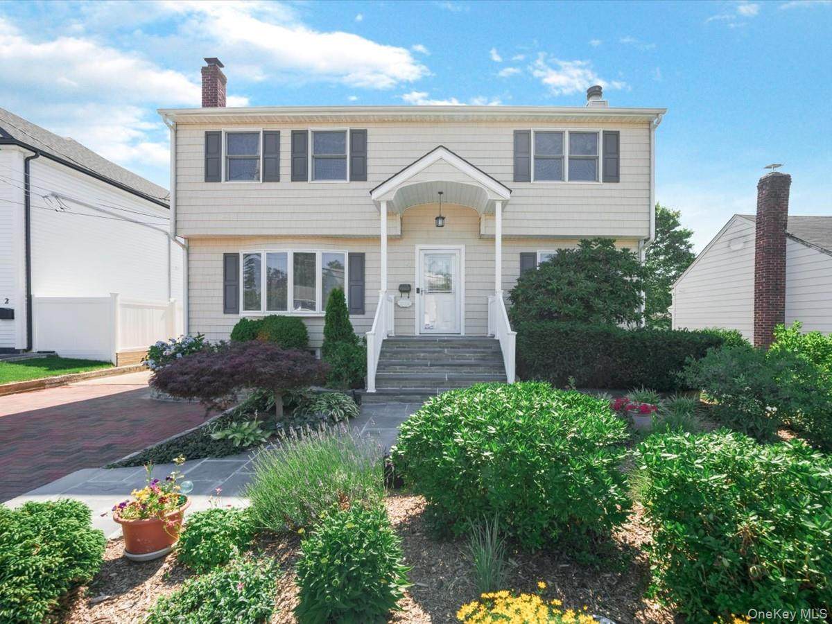 4 23rd Street - Photo 1