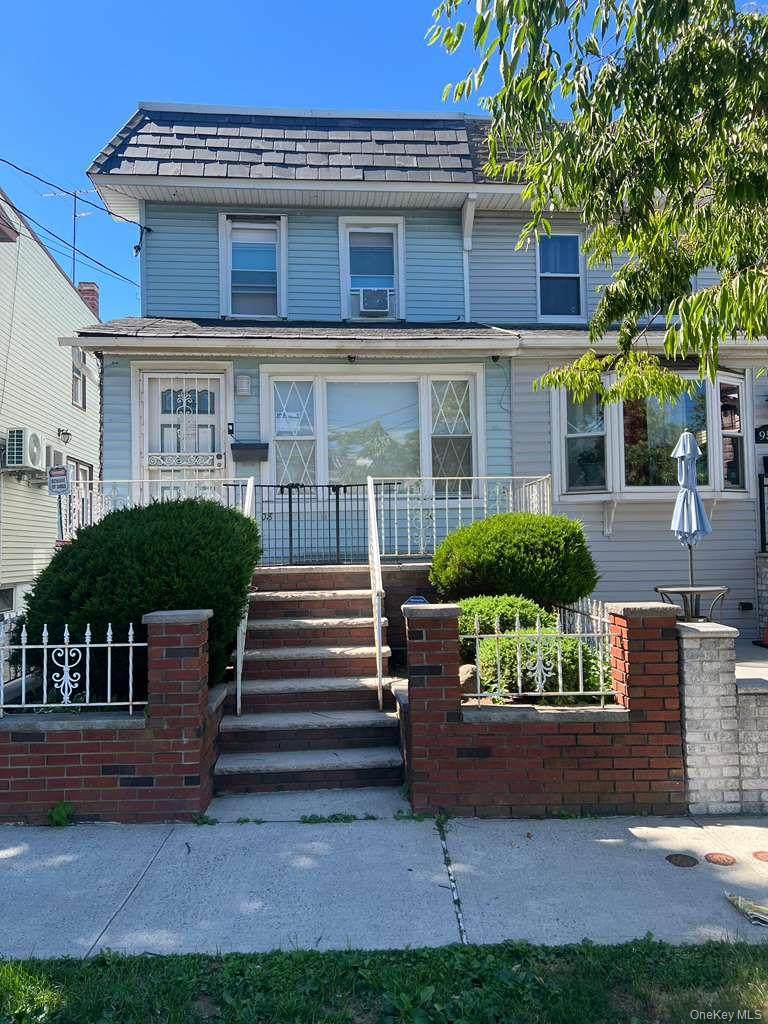 9508 Linden Boulevard - Photo 1