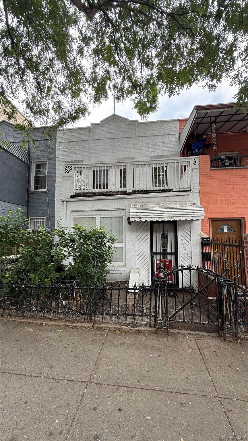 1240 Manor Avenue - Photo 1