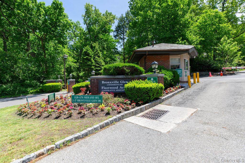1344 Midland Avenue - Photo 1