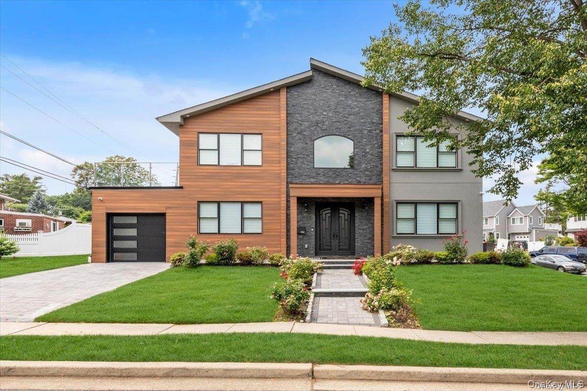 102 Kate Drive - Photo 1