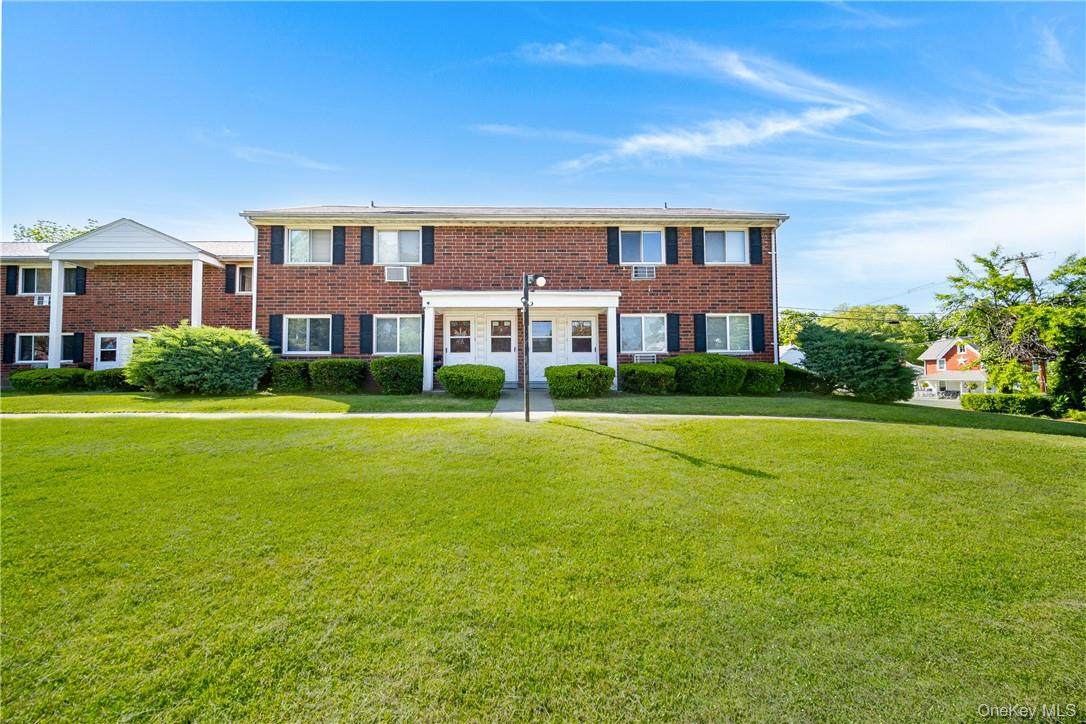 44 Manor Drive - Photo 1