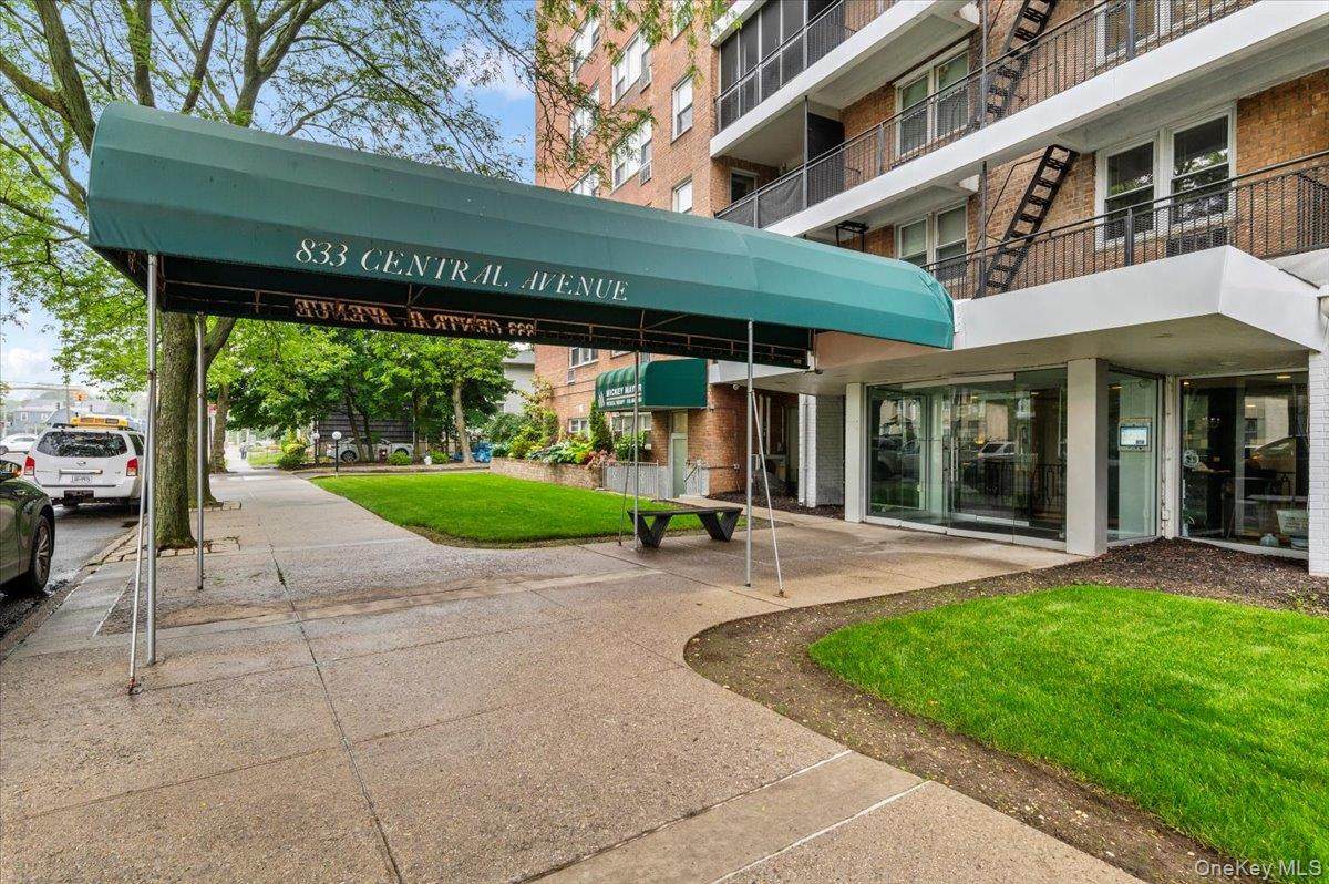 833 Central Avenue - Photo 1
