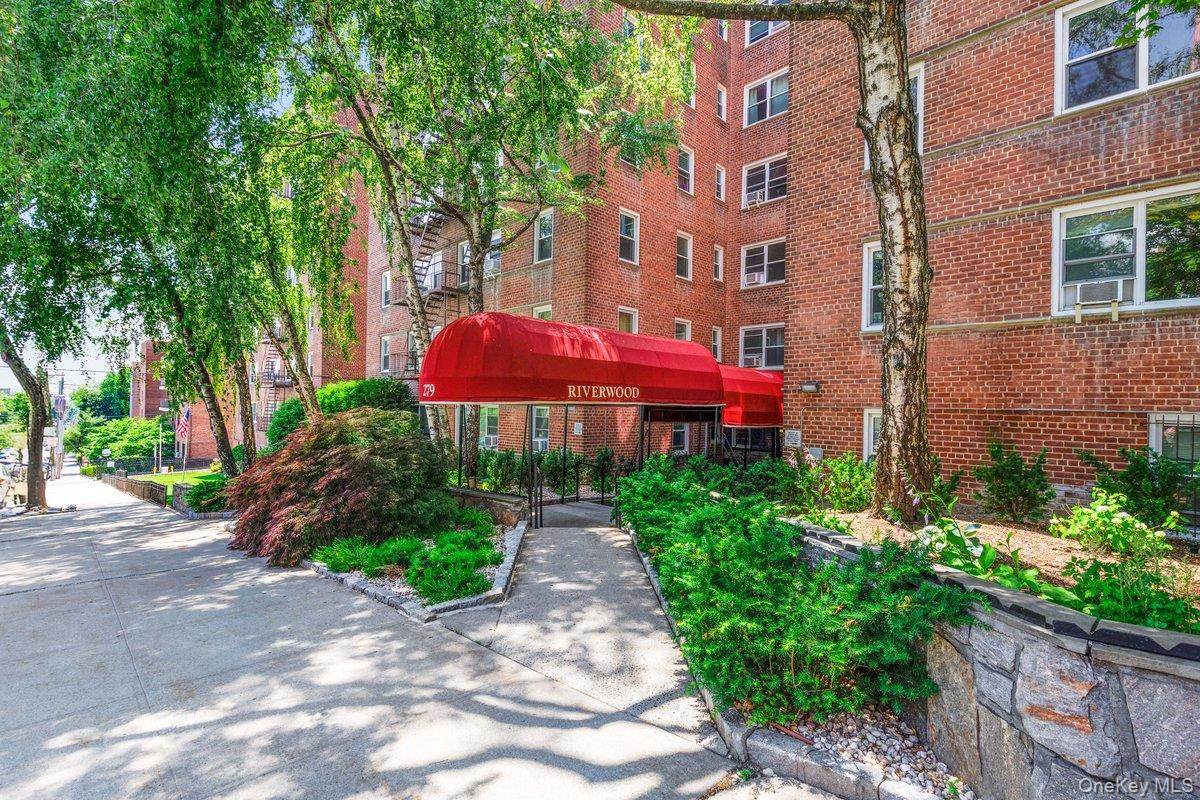 279 Broadway - Photo 1