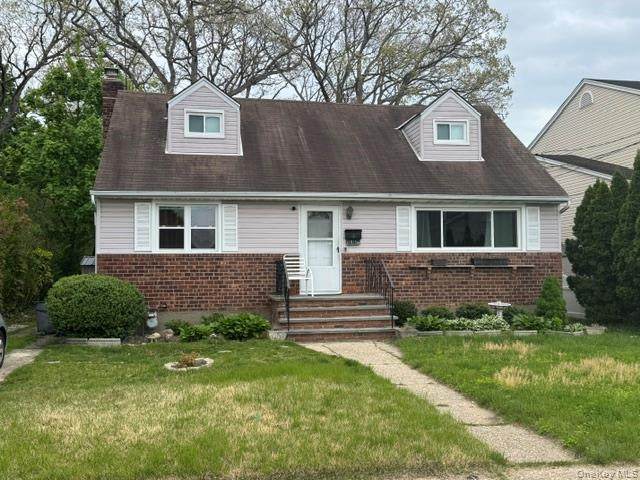 1916 Wilson Avenue - Photo 1