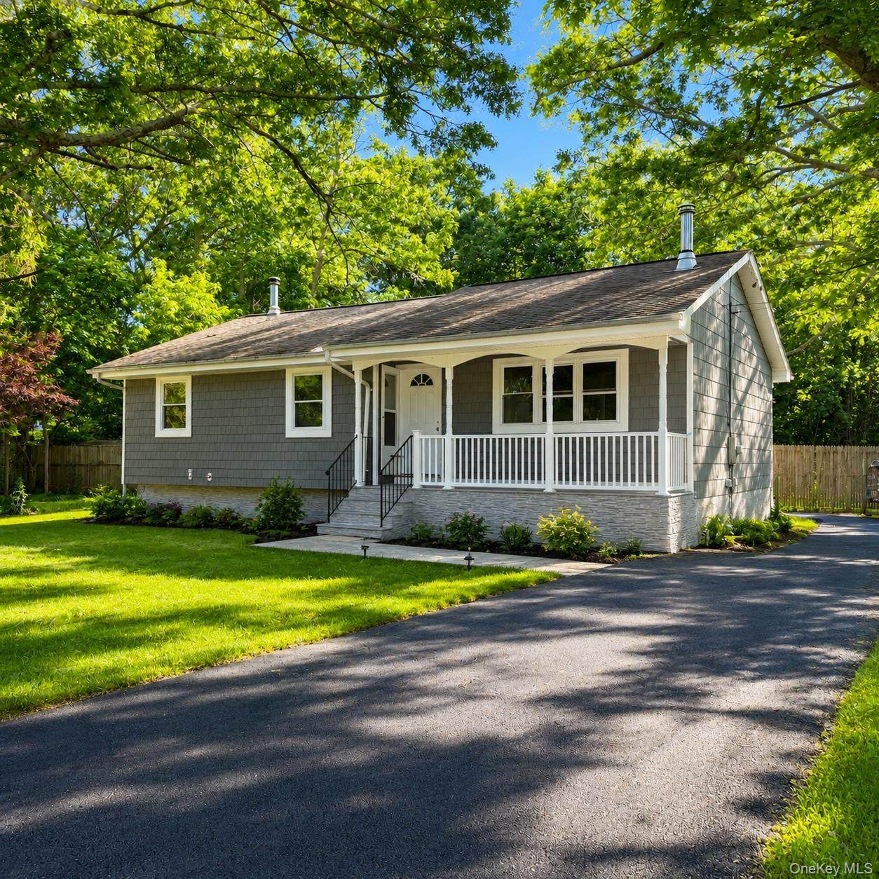 84 Flower Road - Photo 1