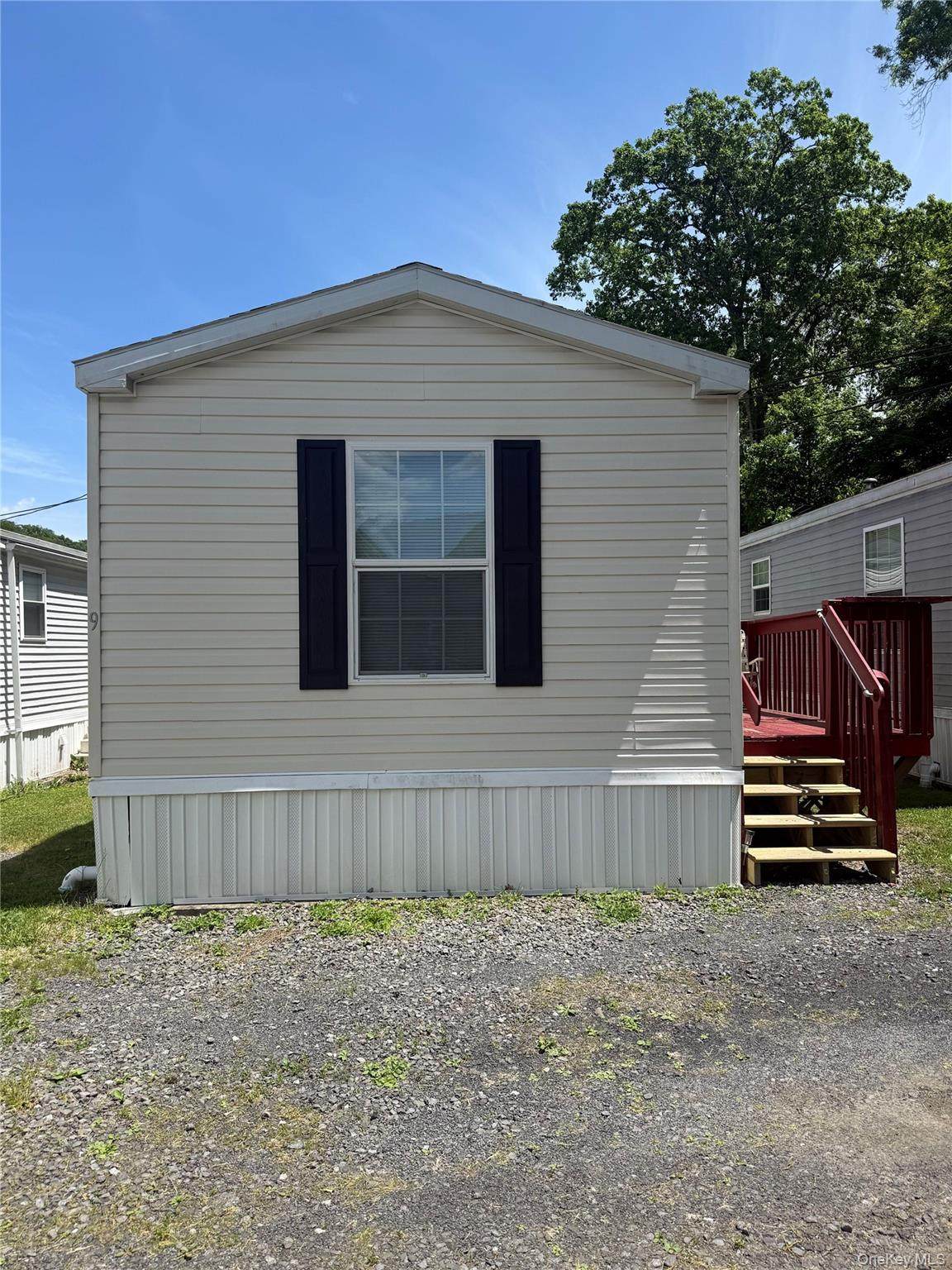 701 Sawkill Road - Photo 1