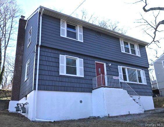 42 Roosevelt Avenue - Photo 1