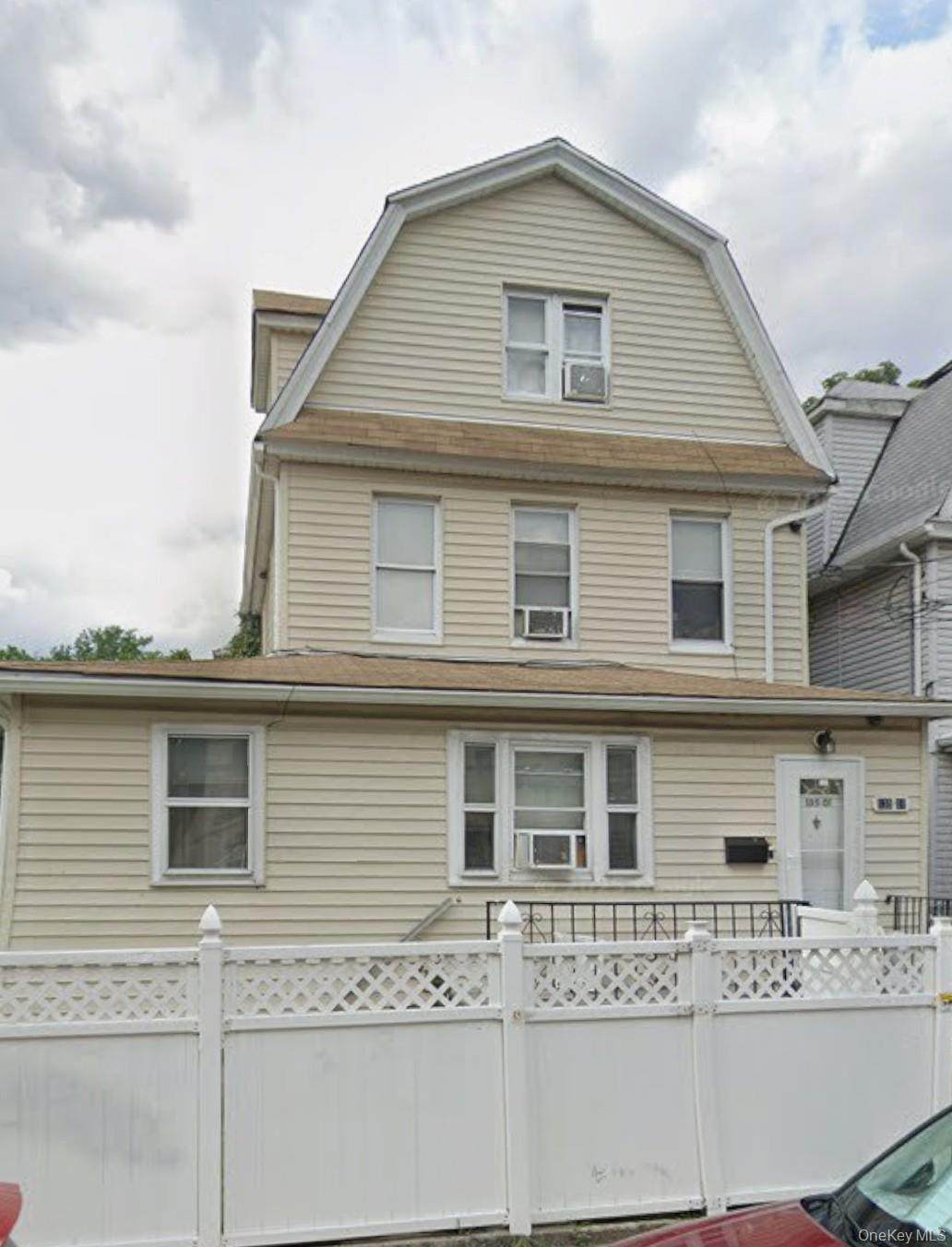 13501 87th Avenue - Photo 1